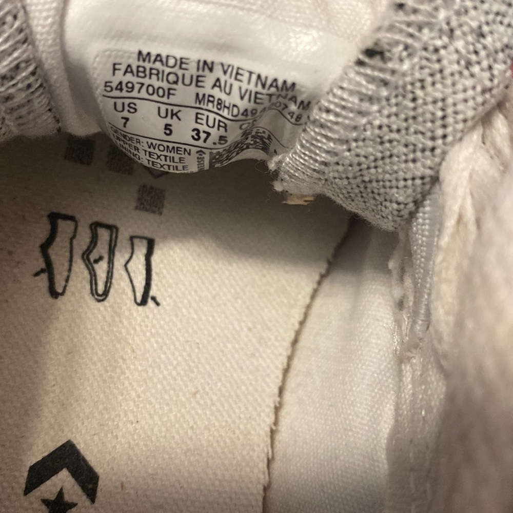 Converse - Picture 7 of 7